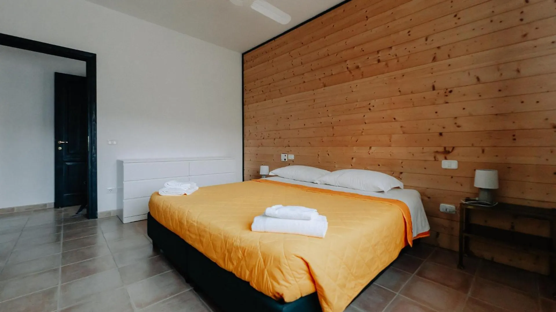 Il Casale Delle Rose Aparthotel Paganico
